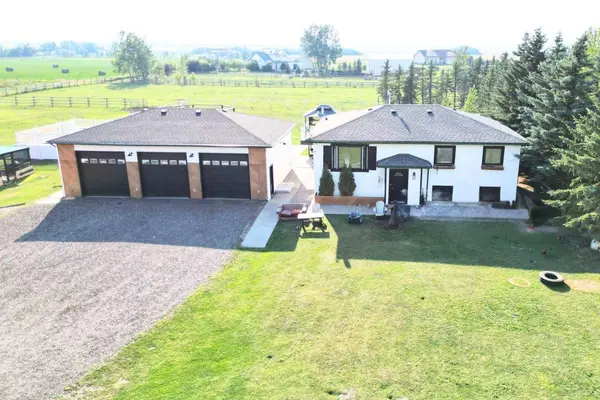 234075 Boundary RD, Rural Rocky View County, AB T0J 1X0