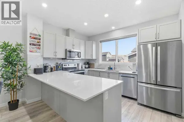 44 Amblefield Avenue NW, Calgary, AB T3P2C1
