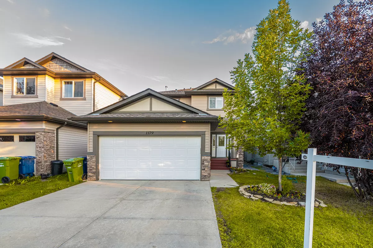 Airdrie, AB T4B 0G1,1179 Prairie Springs Hl SW