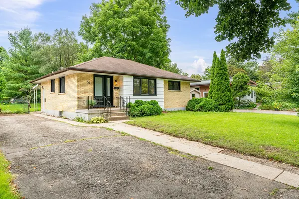39 Trillium Cres, London, ON N5Y 4T3