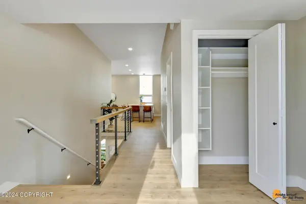 769 Station LN #A11, Anchorage, AK 99501