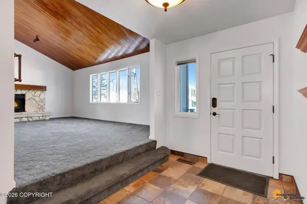 3210 Starboard LN, Anchorage, AK 99516