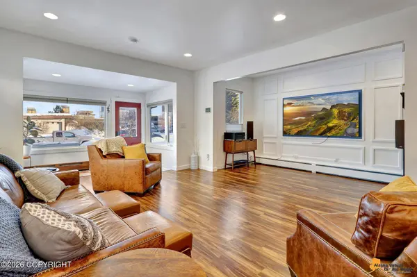 1004 W 11th AVE, Anchorage, AK 99501