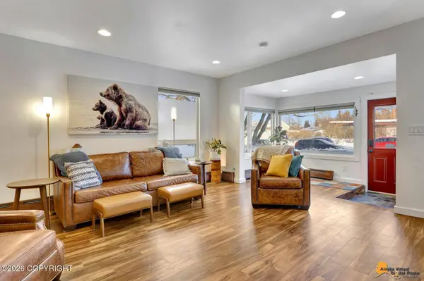 1004 W 11th AVE, Anchorage, AK 99501