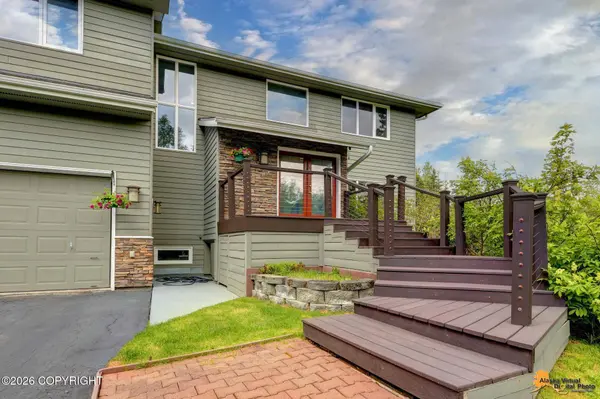 6151 Alpine Woods DR, Anchorage, AK 99516