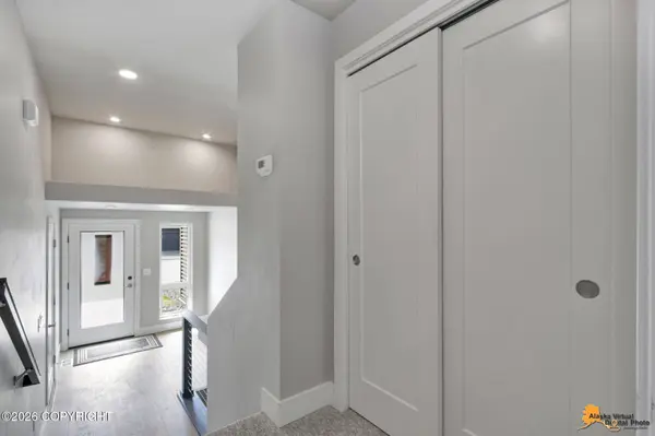 733 Station LN #A8, Anchorage, AK 99501