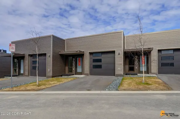 733 Station LN #A8, Anchorage, AK 99501