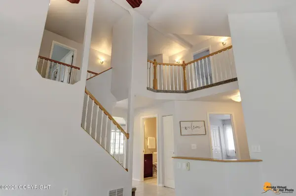 2417 Fantail CIR, Anchorage, AK 99515