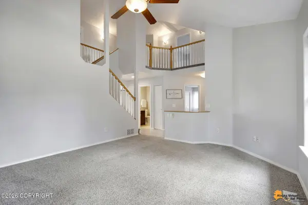 2417 Fantail CIR, Anchorage, AK 99515