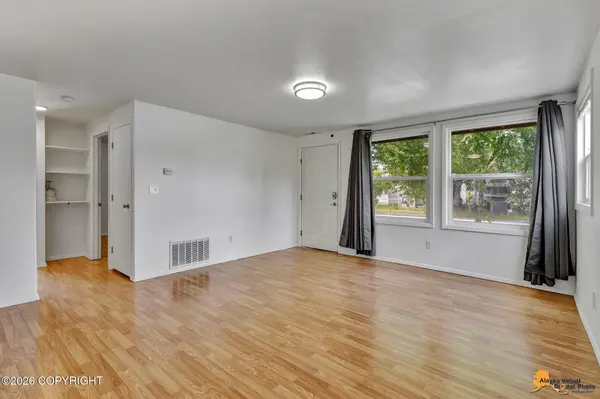 1503 Nunaka DR, Anchorage, AK 99504