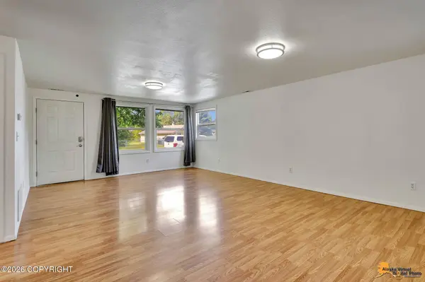 1503 Nunaka DR, Anchorage, AK 99504