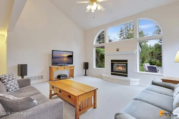 1804 Concord Hill DR, Anchorage, AK 99515