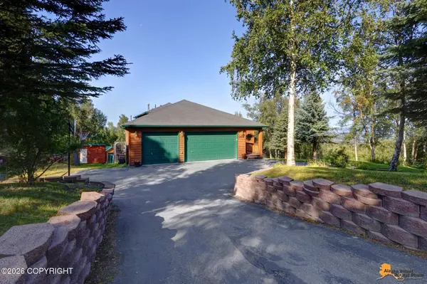 12400 Turks Turn ST, Anchorage, AK 99518