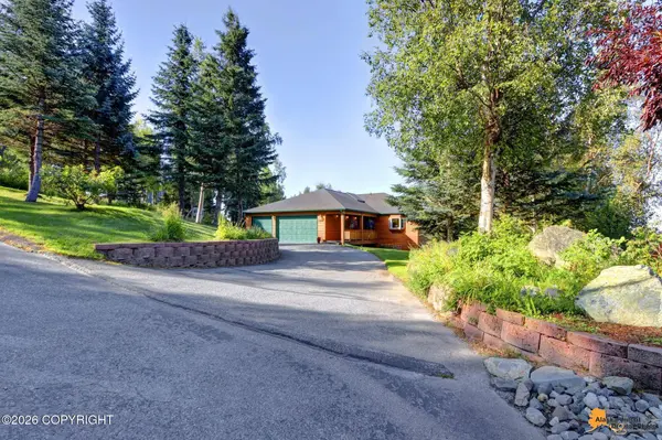 12400 Turks Turn ST, Anchorage, AK 99518
