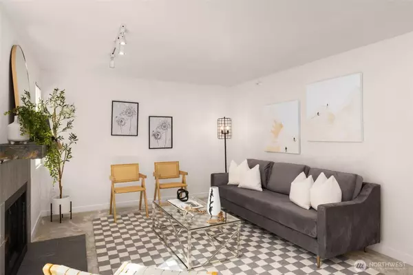 700 Front ST S #E101, Issaquah, WA 98027