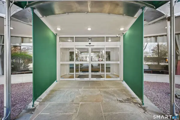 71 Strawberry Hill Avenue #1016, Stamford, CT 06902