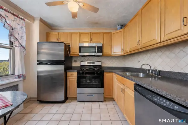 71 Strawberry Hill Avenue #1016, Stamford, CT 06902