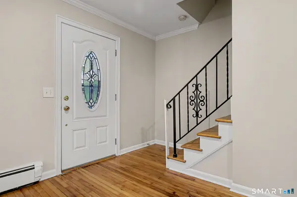 77 Webb Avenue #8, Stamford, CT 06902
