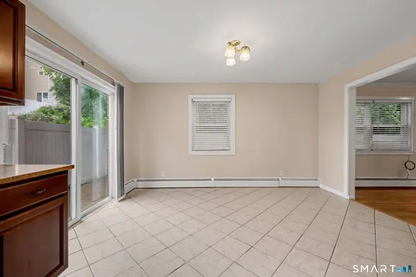 77 Webb Avenue #8, Stamford, CT 06902