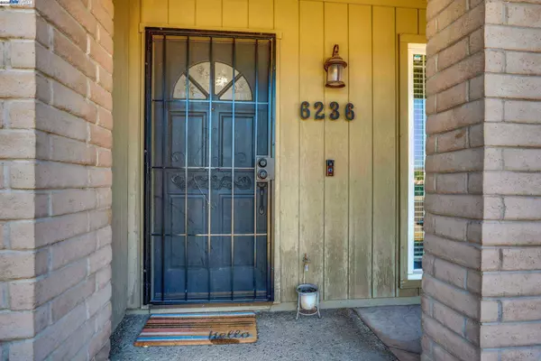 6236 Choctaw Ct, Manteca, CA 95336