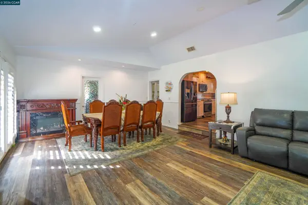 2614 Manhattan Beach Blvd, Redondo Beach, CA 90278