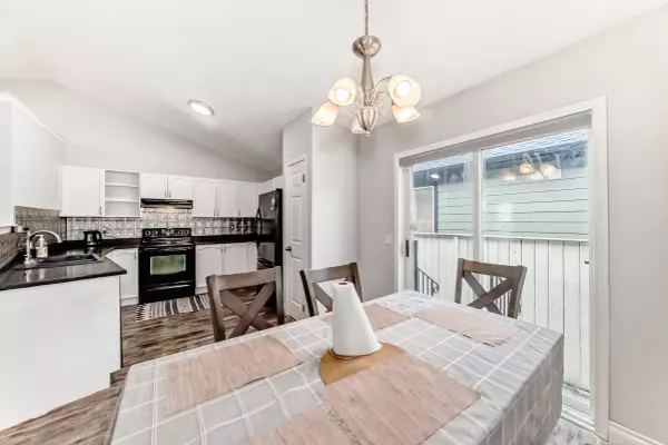 Calgary, AB T3K 5B2,147 Coverton Hts NE