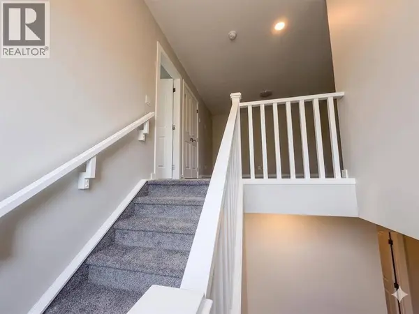 60 Ambledale Crescent, Calgary, AB T3P2Z3