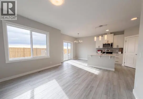 60 Ambledale Crescent, Calgary, AB T3P2Z3