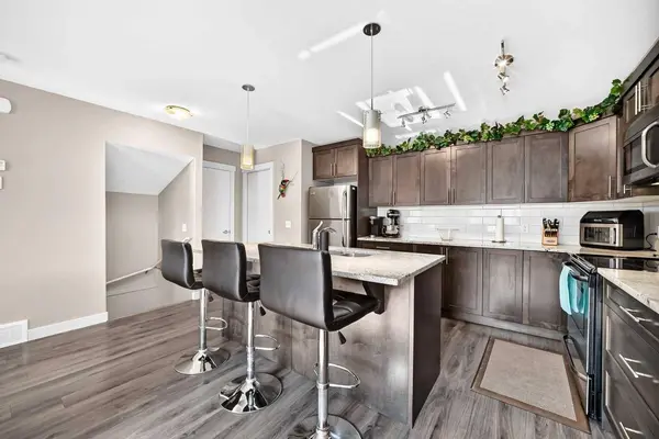 551 Redstone View NE VW NE, Calgary, AB T3N 0M9