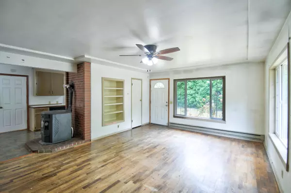 Olympia, WA 98506-9202,7028 Boston Harbor Rd NE