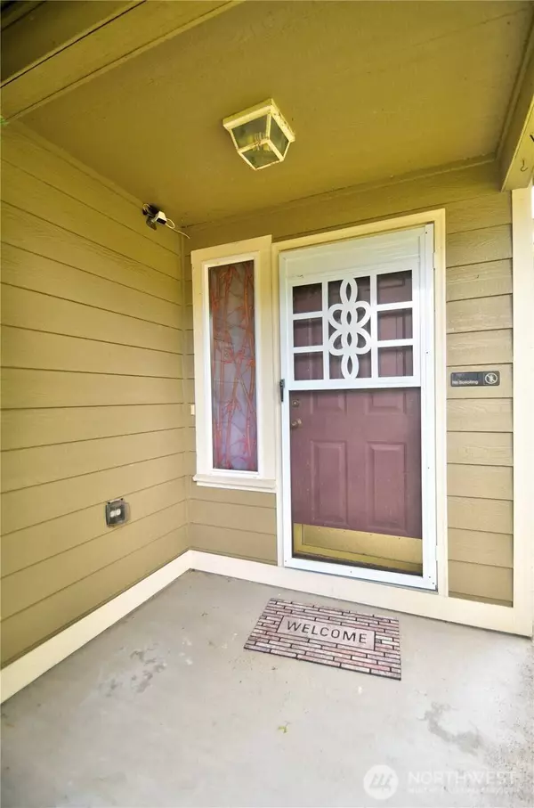 8021 27th AVE S, Lacey, WA 98503