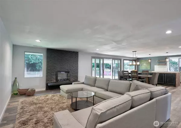 2659 Rainier BLVD, Puyallup, WA 98374