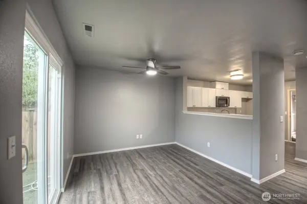 4043 Wonderwood LN SE, Lacey, WA 98503