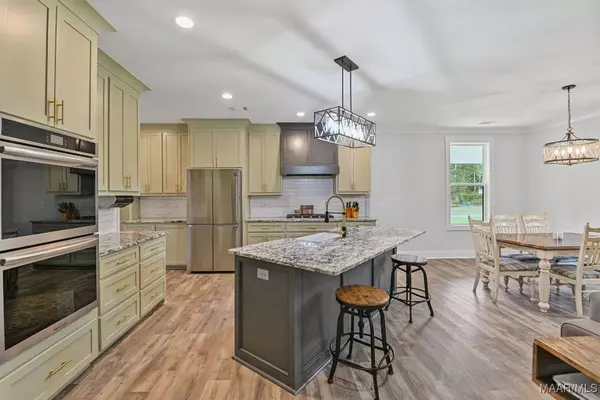 501 Merritt LN, Prattville, AL 36067