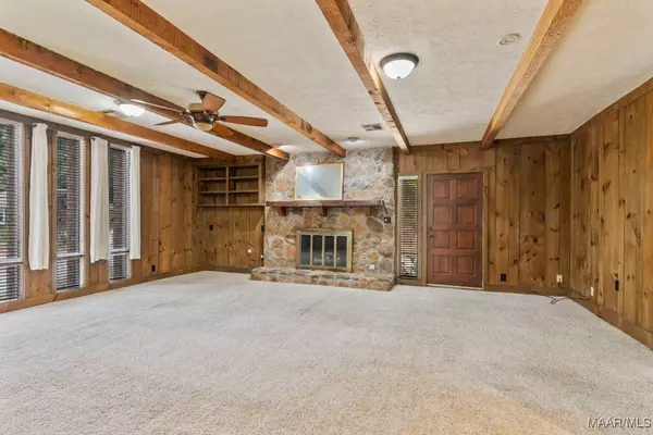 110 Quail RUN, Prattville, AL 36067