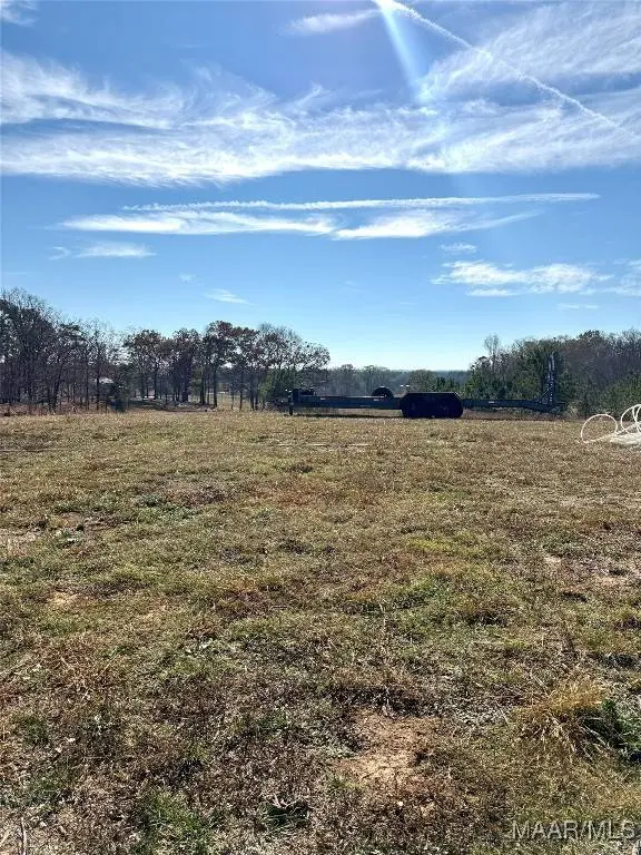 2884 Highway 47, Columbiana, AL 35051