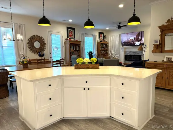 307 Eastgate DR, Prattville, AL 36066