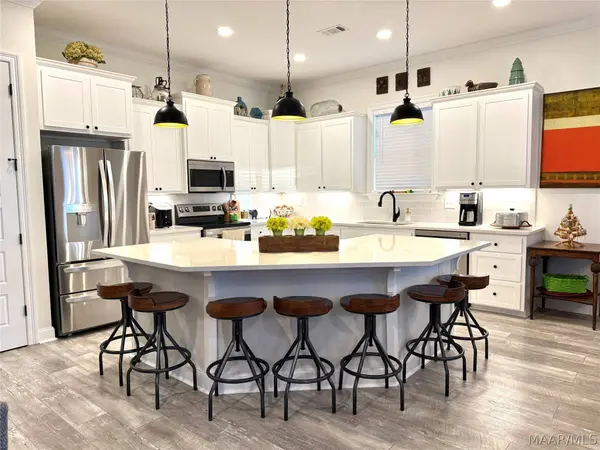 307 Eastgate DR, Prattville, AL 36066