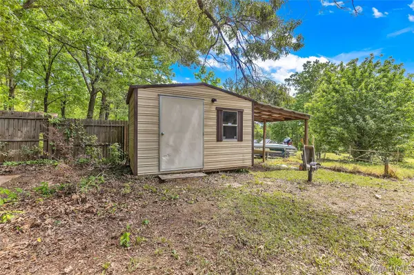 15 Spring Valley RD, Valley Grande, AL 36701