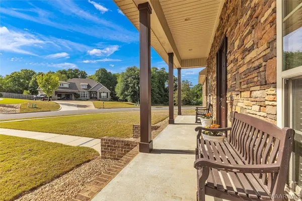 477 Weatherby TRL, Prattville, AL 36067