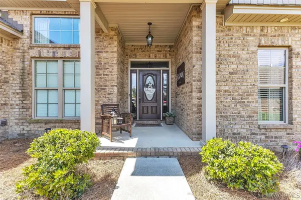 2006 LANDCASTER CT, Deatsville, AL 36022