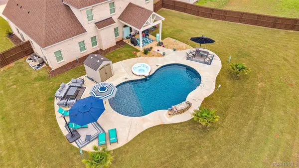 1490 Tullahoma DR, Prattville, AL 36066