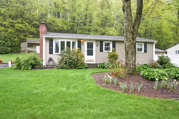 64 Northridge Rd, Westfield, MA 01085