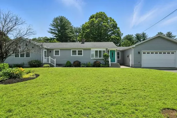 55 Valley View Dr, Westfield, MA 01085