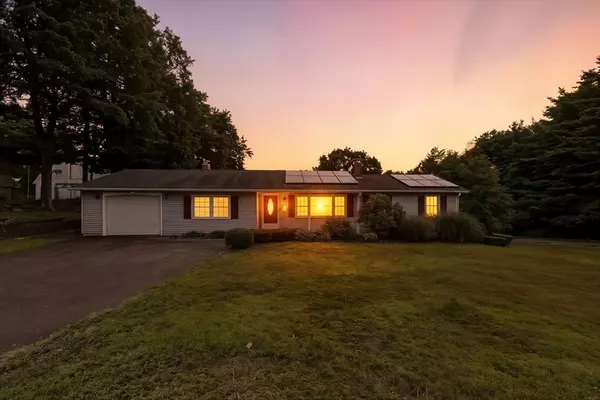 12 Pleasant St, Granby, MA 01033