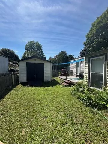 54 Pioneer Way, Springfield, MA 01119