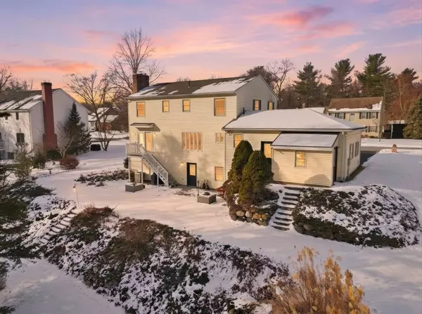 40 Nolan Lane, Agawam, MA 01030