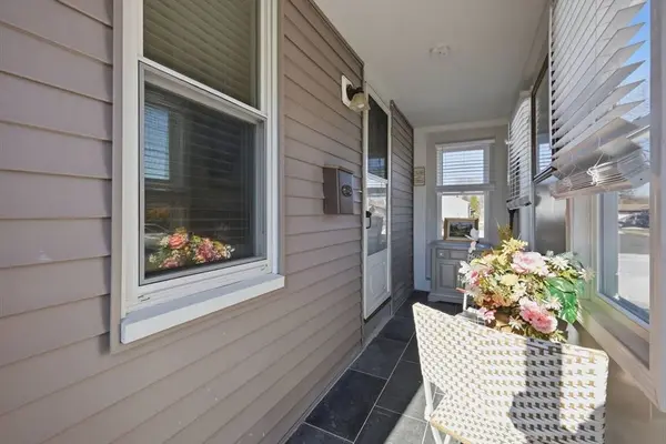 171 State St, Chicopee, MA 01013