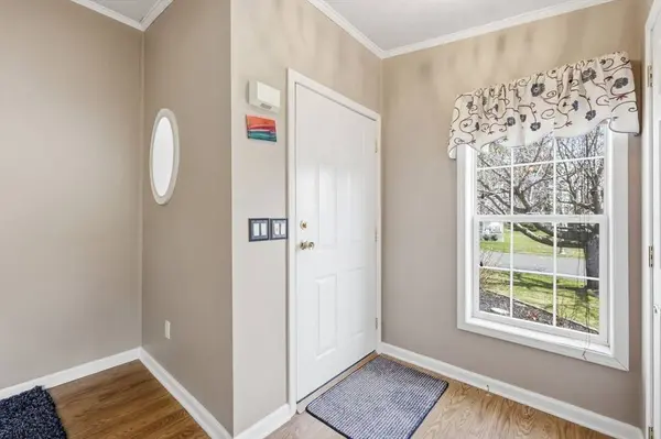 141 Sunrise Lane, Chicopee, MA 01020