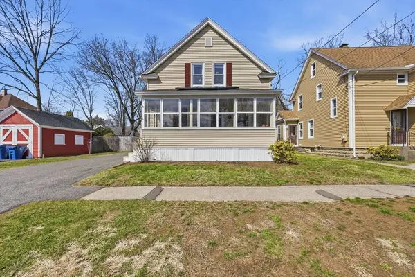 15 Granger Pl, West Springfield, MA 01089